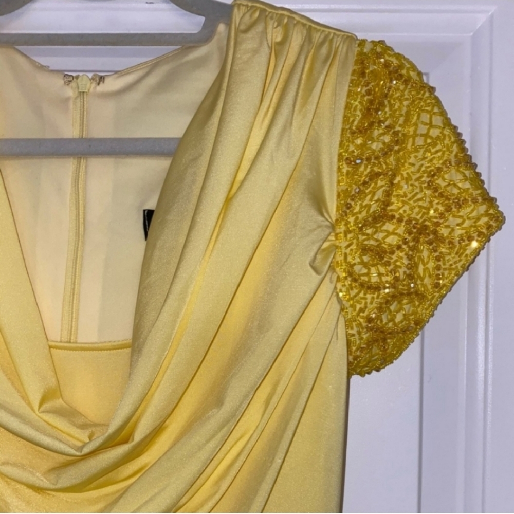 JOVANI Beaded Ruched Cocktail Dress in Yellow Size 4 - Picture 3 of 9